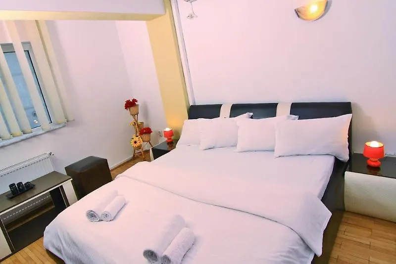 아파트 Residenza Di Carbasinni 부쿠레슈티